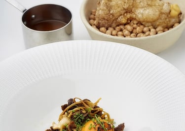 gormet beef tartar on plate