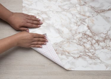 pellicola adesiva effetto marmo