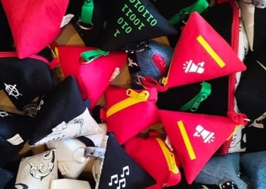 porte-clés rigolos en vrac