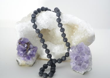 COLLAR PIEDRA DE LAVA
