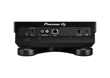 Vista trasera del reproductor DJ compacto Pioneer DJ XDJ-700 con conexiones para cabina DJ 