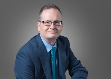 Headshot photography for commercial business by Capture It. Photographer Sam Hughes, Salem, Oregon.