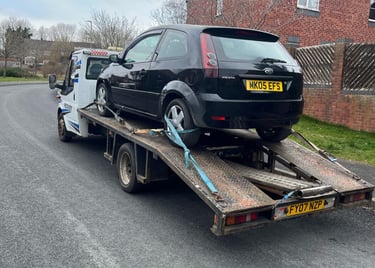 alt="Vehicle collection service for breakdown recovery clients"
