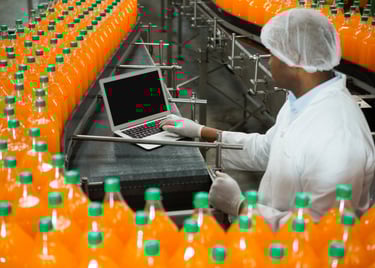 Supervisión de línea de producción para optimizar procesos en la industria alimentaria.