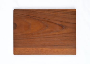 Sebatik Carpentry - wood colour natural dark