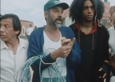 "Como el gato y el ratón"