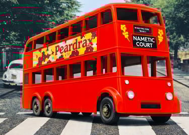 Spielzeug Bus auf ikonischer Londoner Strasse