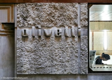 Olivetti Showroom (Negozio Olivetti) ● Venice, Italy ● Carlo Scarpa ● 1957-1958