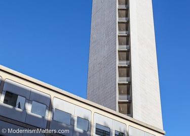 Pirelli Tower ● Milan, Italy ● Gio Ponti ● 1956-1958