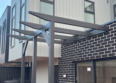 Feature beams