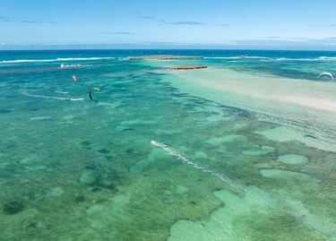 Rider en kitesurf sur le spot de Sakalava Madagascar