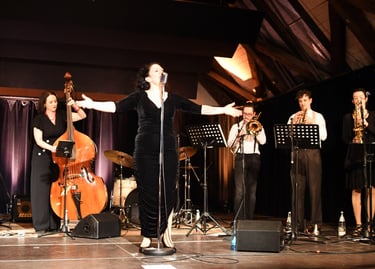 c MaBaker Swingdicate