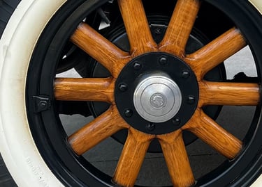 1930 Pontiac Wooden Spoke Wheel
