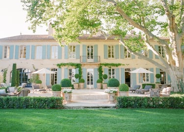 Le Mas des Poiriers — Provence, France