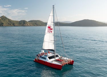 Whitsundays Sailing Adventure — Australia