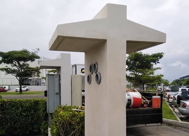 pedestal para ingeniería en electricidad y electrónica industrial