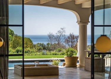Garden and sea views from Villa La Gratitud