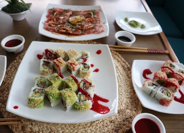 Fresh sushi and tuna tartar prepared by onboard chef during Kephas catamaran tour in Papagayo