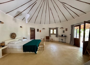 Suite junior du boutique hôtel Maison Fimela situé dans le Sine Saloum