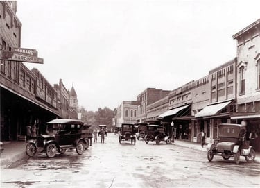 Main Street - Russellville, AR (circa 1906)