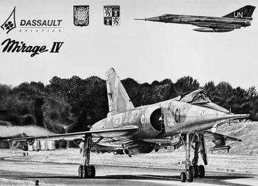 Dessin réaliste en noir et blanc d'un Mirage IV
