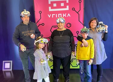 Familia VR photocall