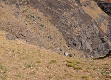 Sentinel peak walk, Drakensberg amphitheatre, South Africa 