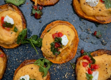 Komeet Kok aan huis - zoete aardappel met geitenkaas dip