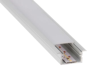 Perfil NASH: modelo empotrable robusto con ala de 28,4 mm y profundidad.