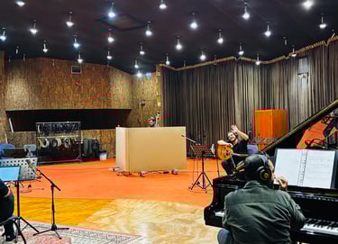 Alekos Vretos at Sierra Studios, Athens November2025