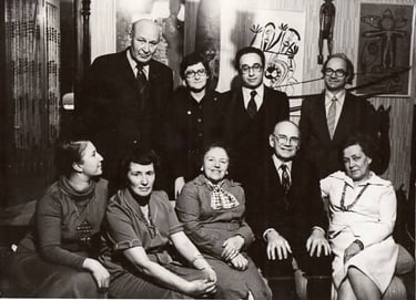 En el Taller del pintor.  Boris Alekseev. Ultimo Izquierza A.V. Sidorenko .  Nieto de Miklujo-Maclai, Rob Maklai.