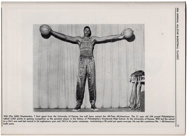 Wilt Chamberlain photograph with the Harlem Globetrotters in 1959