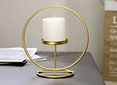 Brass rounded candle stand