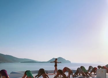 a outdoor fitness workout at a fitness holiday with Elevate Retreats South Africa