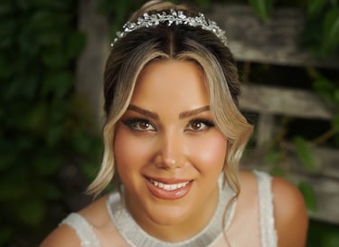 Close-up bridal portrait with natural makeup and tiara, captured by Fred Art Studio