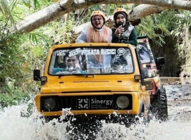 Jeep Hutan Pinus Imogiri