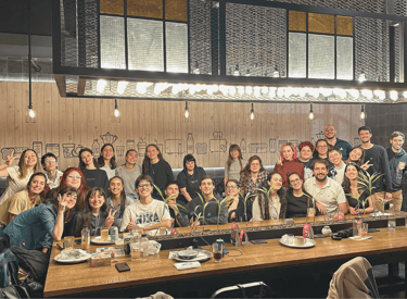 Meet with students of Japanese