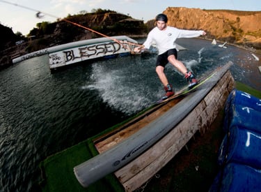 gonzalito wakeboard laguna azul