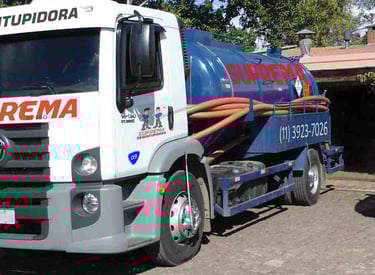 desentupimento com caminhão