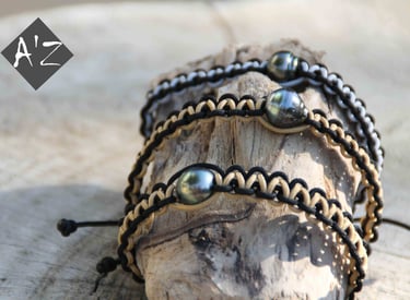 bracelets tressés en macramé et perles de tahiti 