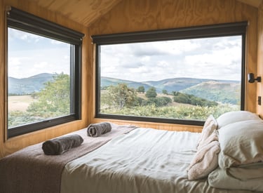 a photo of a cosy shacks cabin in wales tiny home