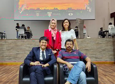 Ellie Emira and Emir Rusyaidi at Taylor's University Chess Tournament 2022. Malaysia Chess