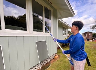 Trusted window cleaning service on Oahu