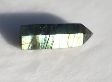 Labradorite with flash