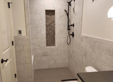 walk in curbless shower