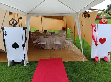 Decoración cartas de Alicia en el País de las Maravillass