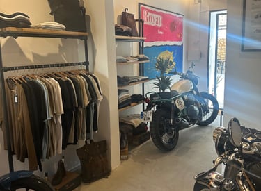 Herrenbekleidung, Key Largo, Drykorn, Motorradverleih Mallorca, Royal Motos Mallorca