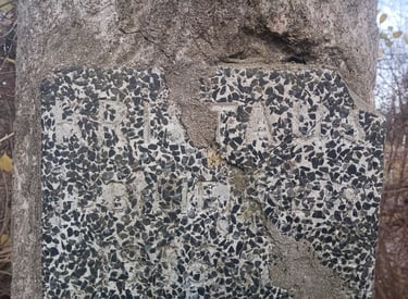 Tautkūnai sankryžos kryžius užrašas Kristaus jubiliejui 1935 