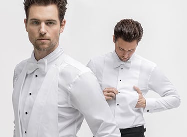 Approche individuelle dans la coupe et les patrons, dans le choix du tissu costumes sur mesure   