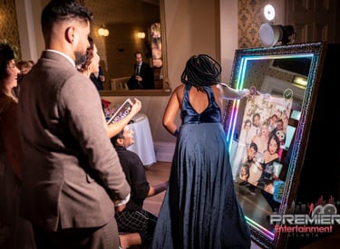 Atlanta Mirror Photobooth, 360 Photobooth, Wedding Photobooth Atlanta